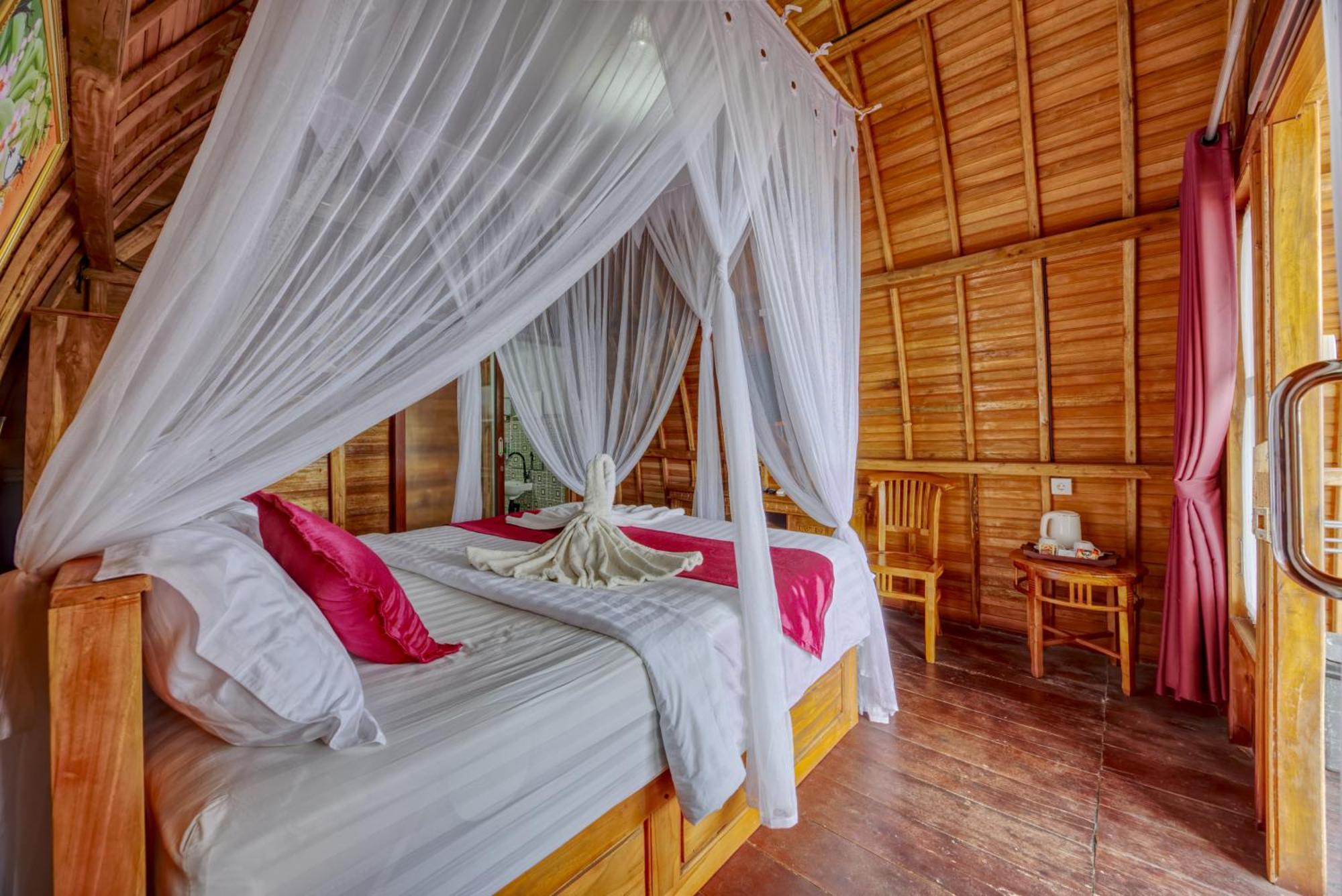 Santen Beach Bungalows Ped Exterior photo